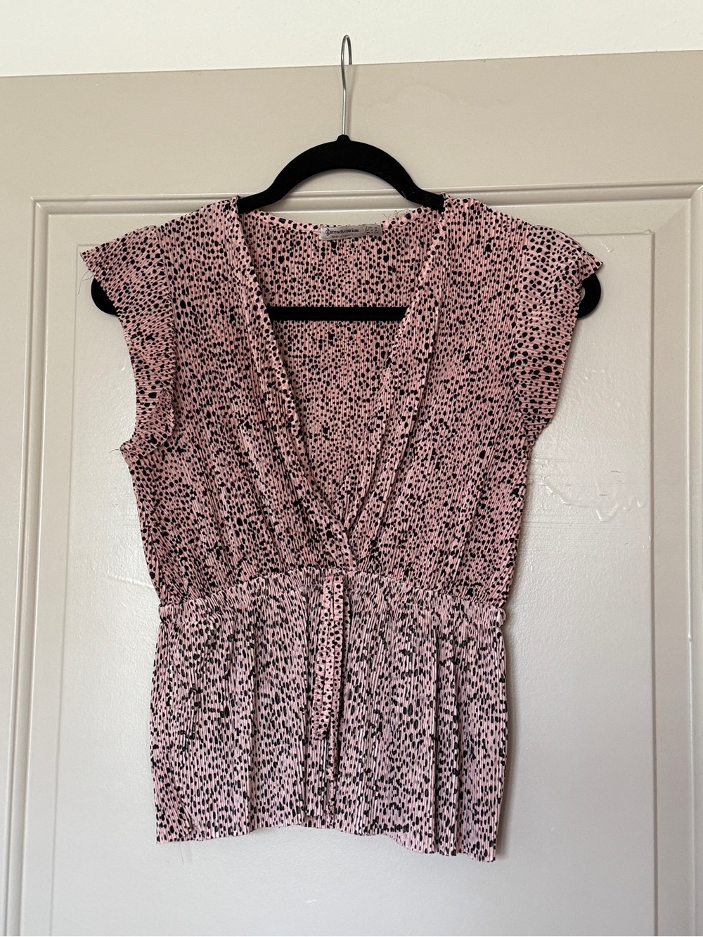 Stradivarius Pink and Black Dotted Blouse